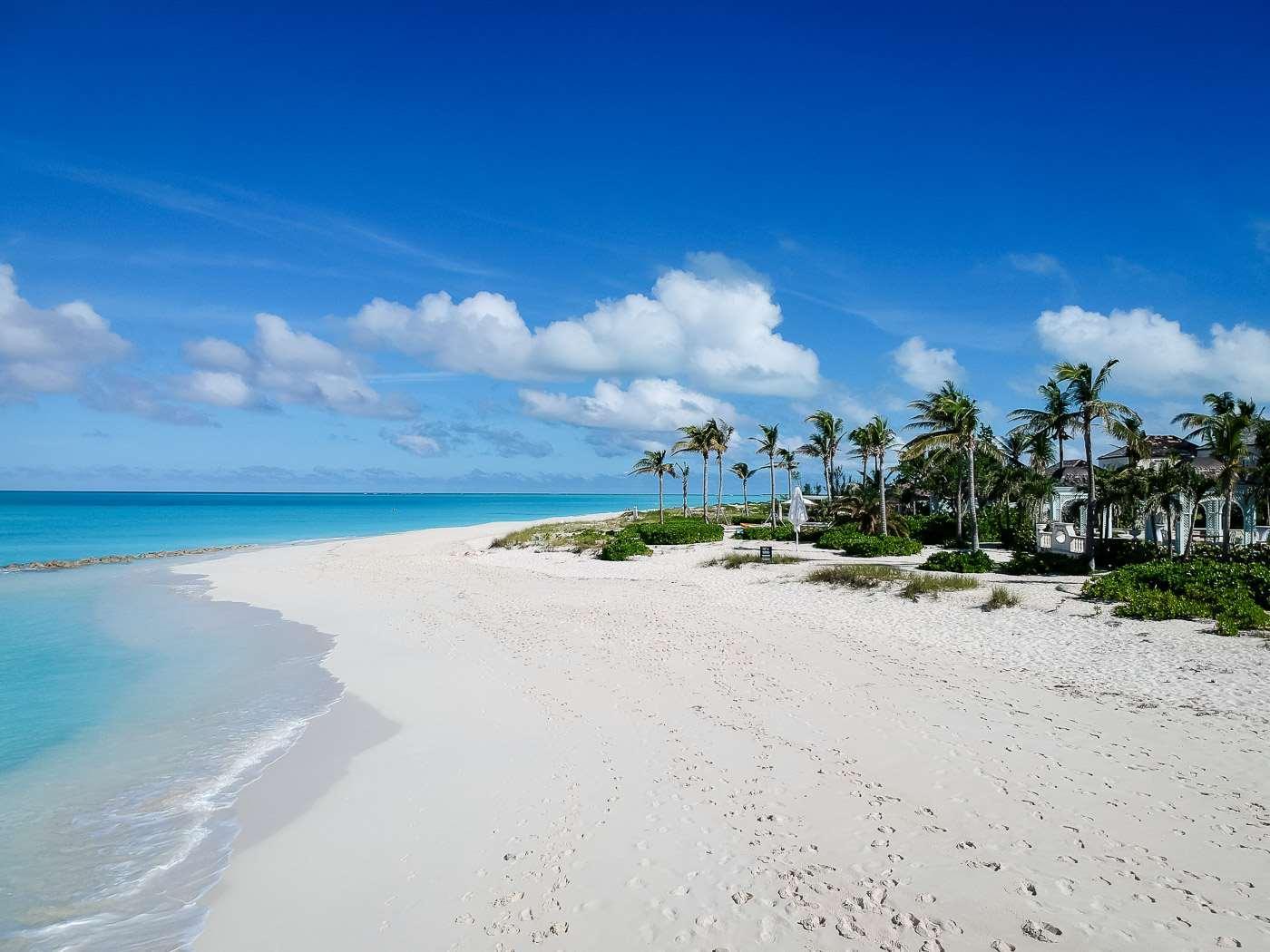 The Regent Grand Hotel Grace Bay Eksteriør billede