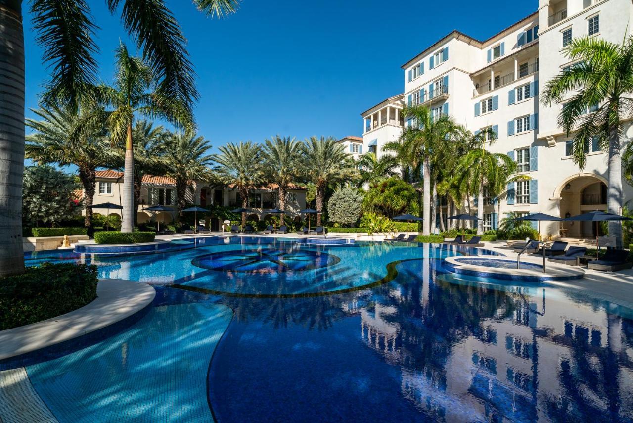 The Regent Grand Hotel Grace Bay Eksteriør billede