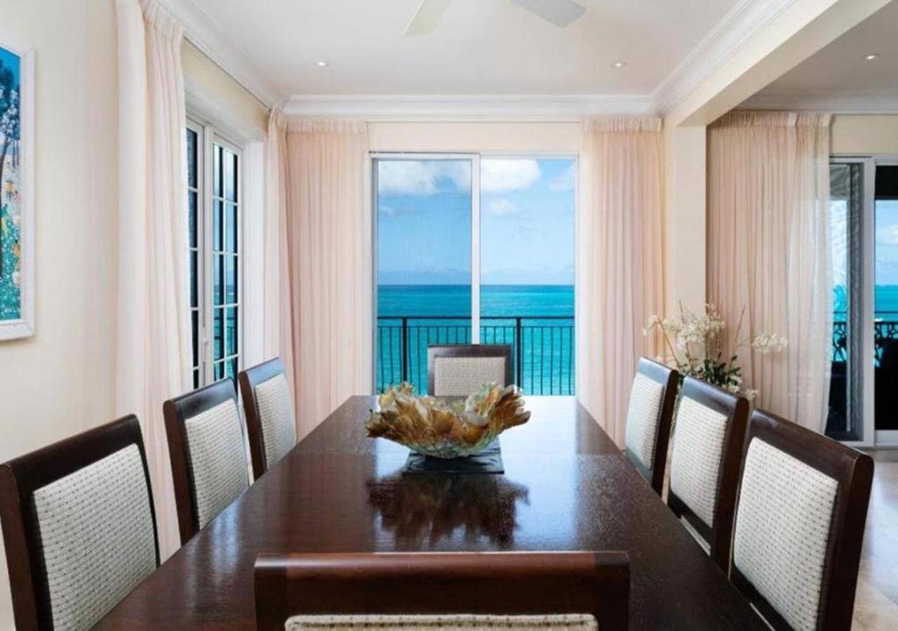 The Regent Grand Hotel Grace Bay Eksteriør billede